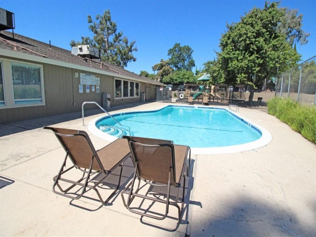Birdcage Village Apartments, 7799 Farmgate Way, Citrus Heights, CA